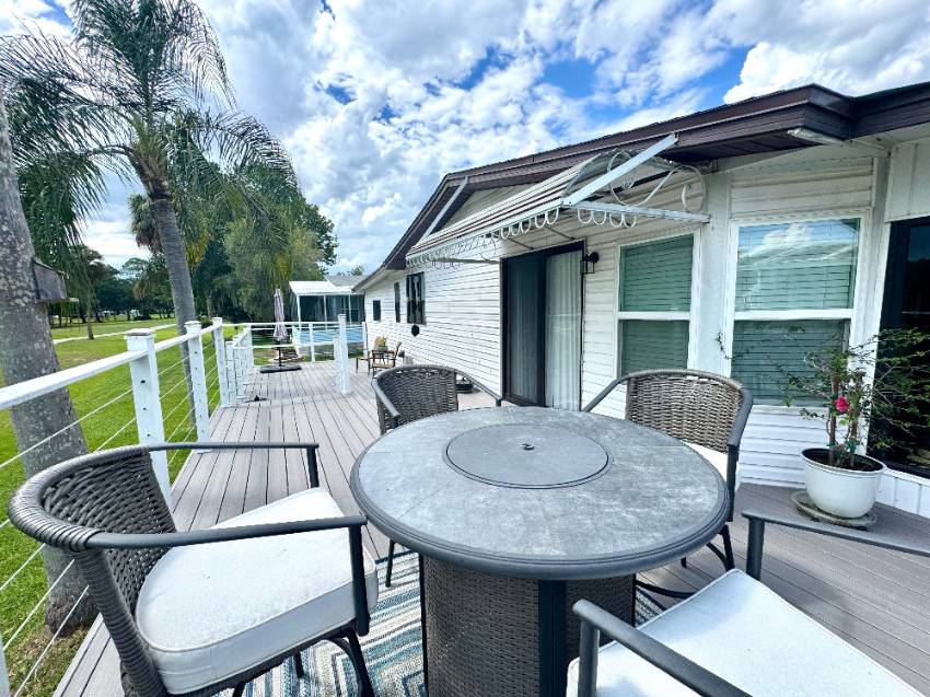 1374 Deverly Drive a Lakeland, FL Mobile or Manufactured Home for Sale